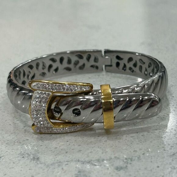 Vintage Buckle Bracelet Womens OS Silver And Gold Tone Cubic Zirconia Adjustable - Picture 1 of 10